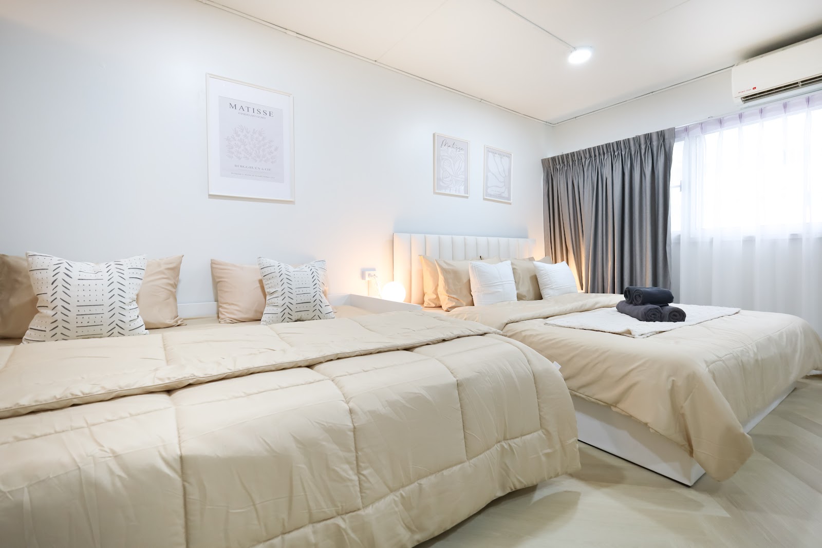 The Easy Stay — MC Travelers apartment